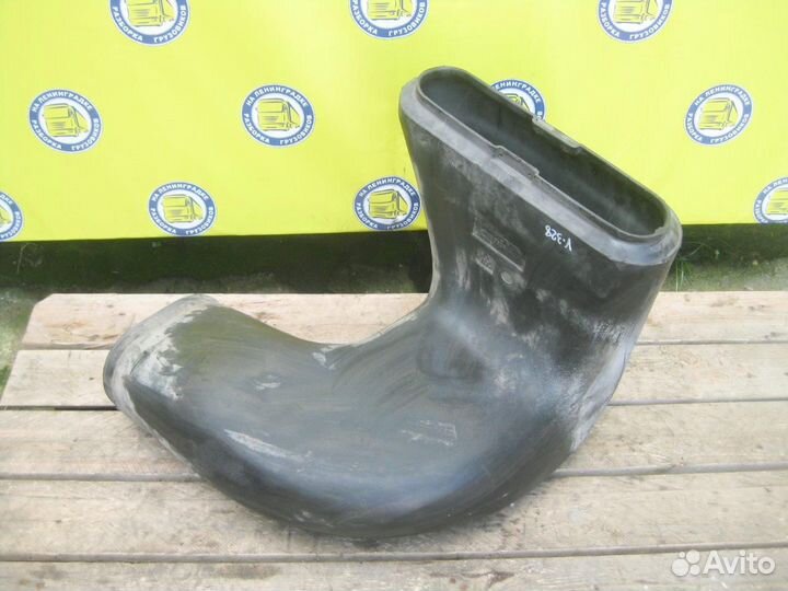 Патрубок воздушного фильтра 8149053 volvo, FH 12