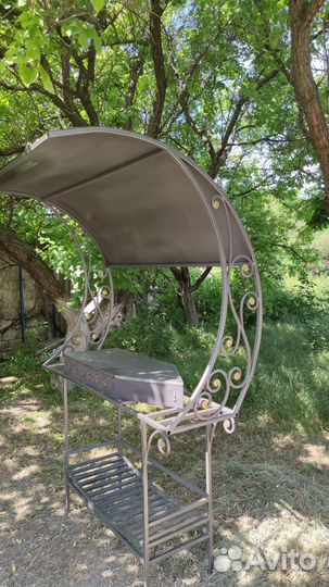 Мангал с крышей новый, ручная работа