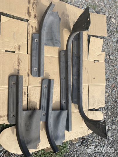 Накладки на пороги subaru gf8