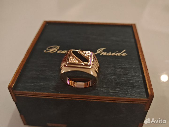 Мужской золотой перстень печатка покрытие сплавом