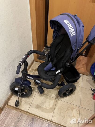 Детский велосипед с родительской ручкой