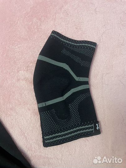 Бандаж спортивный на голеностопный сустав