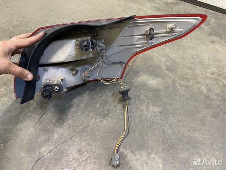 Задний левый фонарь Ford Focus 3 Седан Оригинал