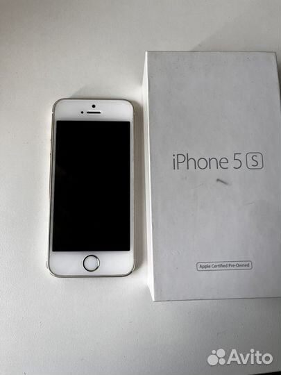 iPhone 5S, 64 ГБ