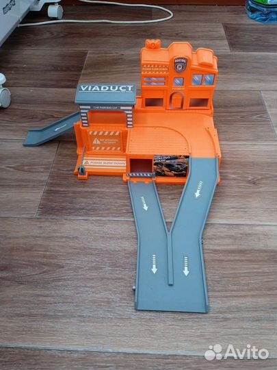 Парковка для машинок детская