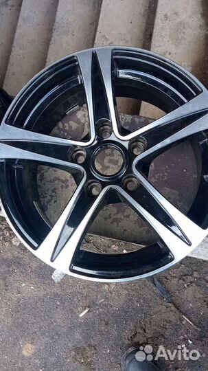 Литые диски 15