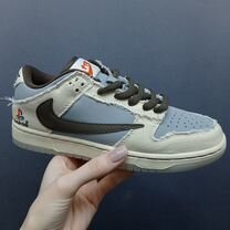 Кроссовки SB Dunk Low "Playstation"