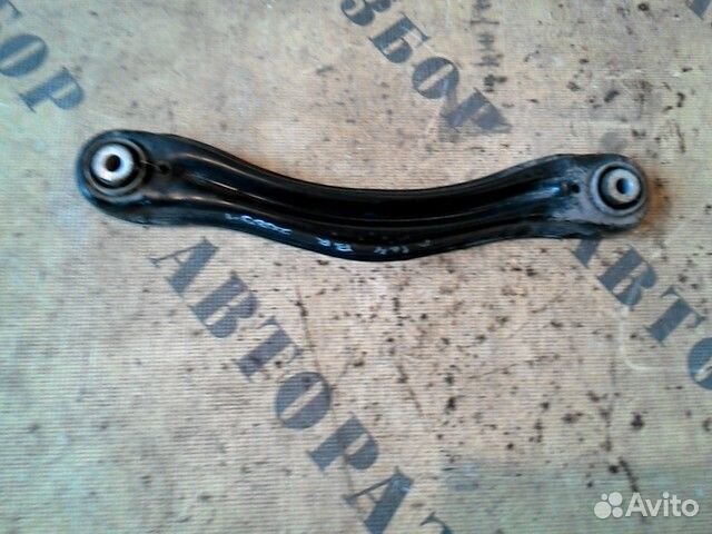 Рычаг задний верхний правый Mercedes Benz X164