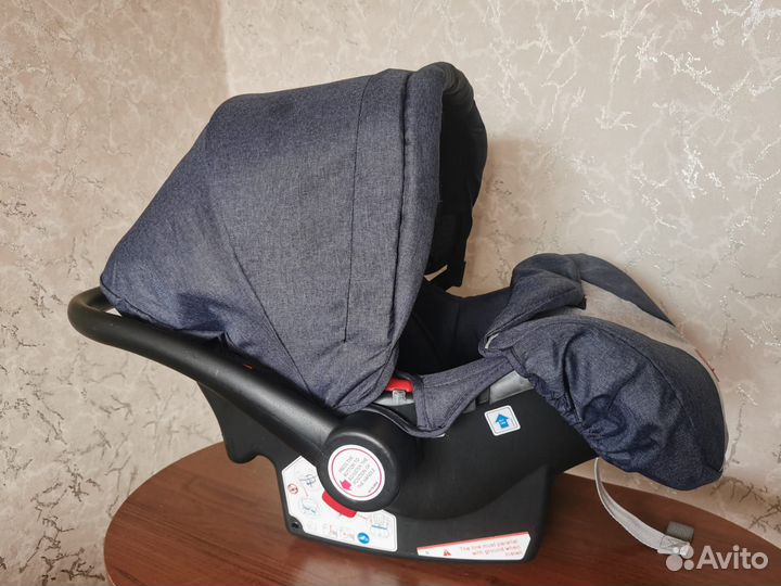 Коляска 3 в 1 Luxmom с автолюлькой