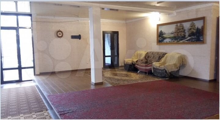 Дом 200 м² на участке 10,5 сот.