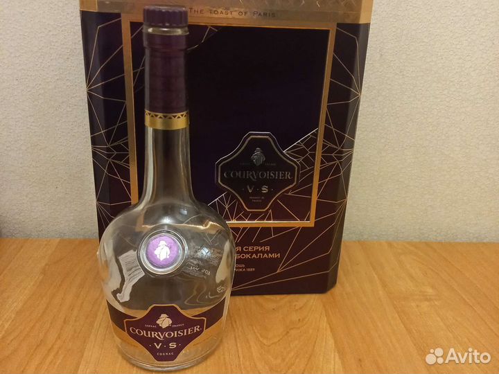 Коробки от виски и коньяка