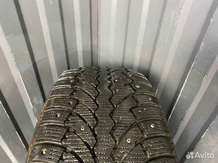 Formula Ice 205/60 R16 96T