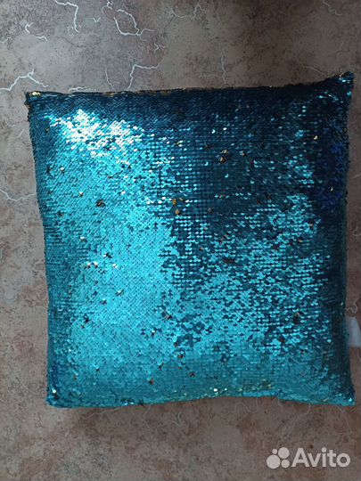 Подушка с пайетками 2х цветная
