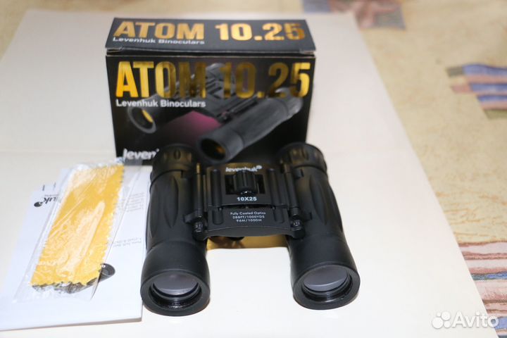 Бинокль Levenhuk Atom 10x25