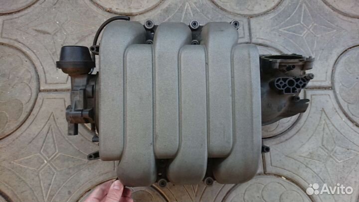 Впускной коллектор Audi A6 c6 4f 2.8 fsi bdx