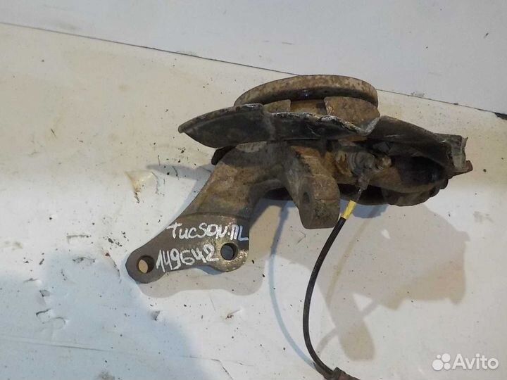 Кулак поворотный передний левый Hyundai Tucson