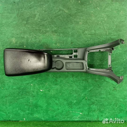 Консоль салона (центральная часть) Ford Focus 2