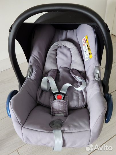 Автолюлька maxi cosi cabriofix