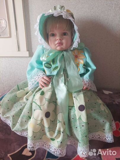 Кукла реборн девочка с одеждой