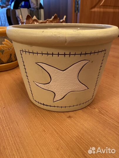 Керамические горшки для цветов