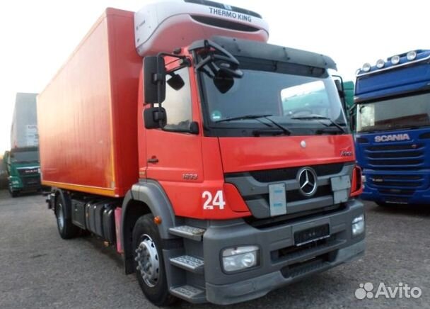 Pазбираем грузовик Mercedes-Benz Axor mpiii с 2009