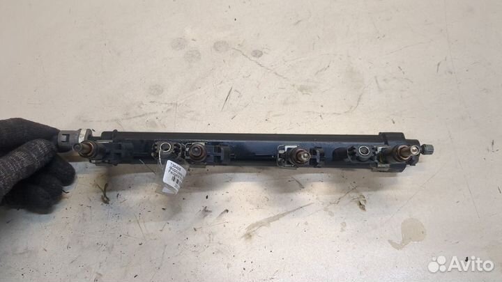 Форсунка топливная Peugeot 5008