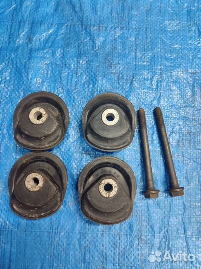 Саленблоки в заднюю балку, Пассат б3