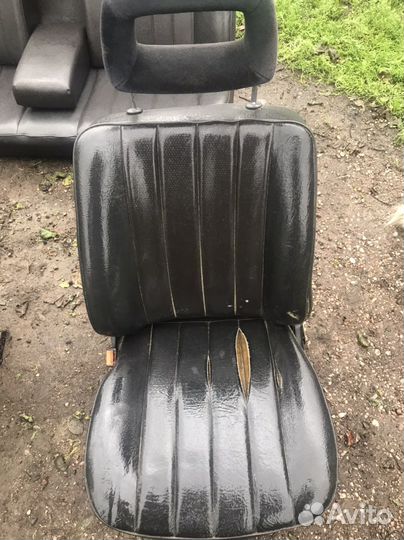 Кожаные сиденья