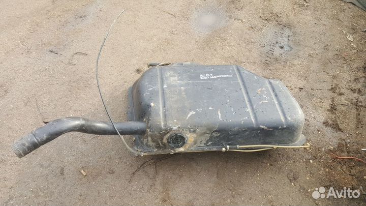 Топливный бак audi 80 b3 седан ауди 80 б3