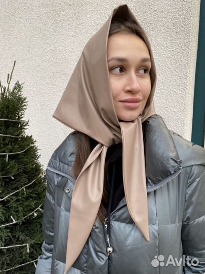 Косынка из эко-кожи