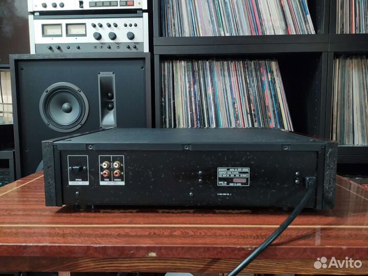 Cd проигрыватель Sony CDP X55es