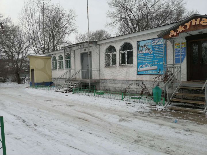 Здание, 352 м²