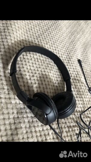 Наушники Sony