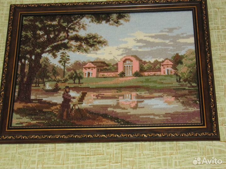 Продам картины вышитые
