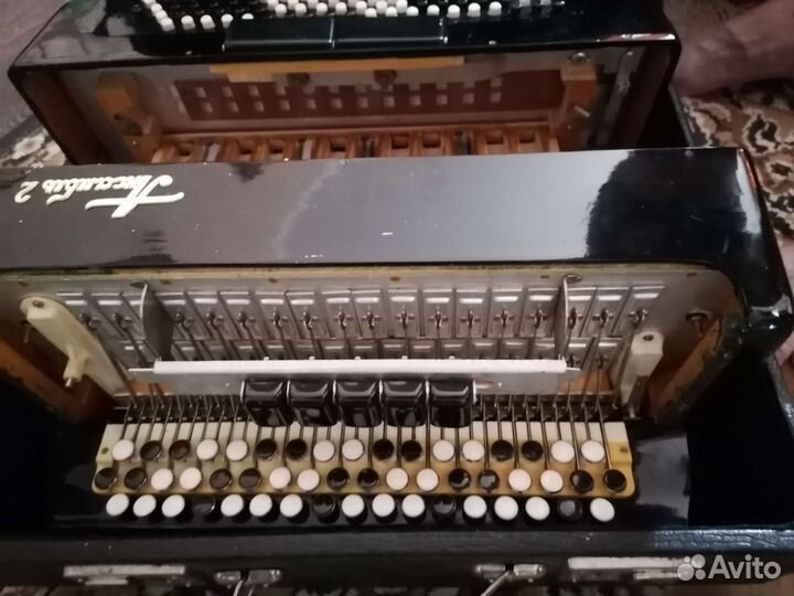 Футляр и зап. Части от баяна