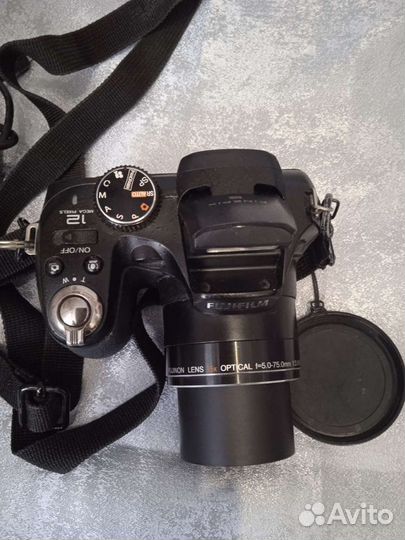 Зеркальный фотоаппарат