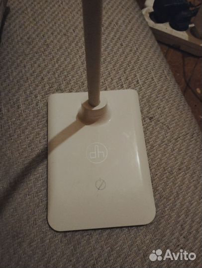 Лампа настольная