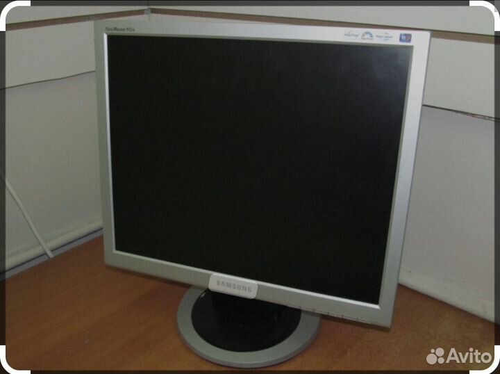 Монитор Samsung syncmaster 913n