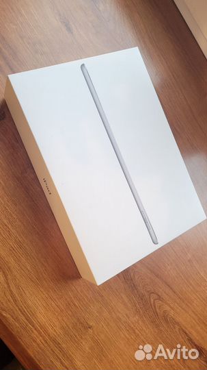 Коробка от iPad 2017
