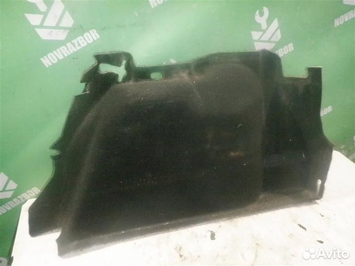 Обшивка багажника Форд Фокус 2