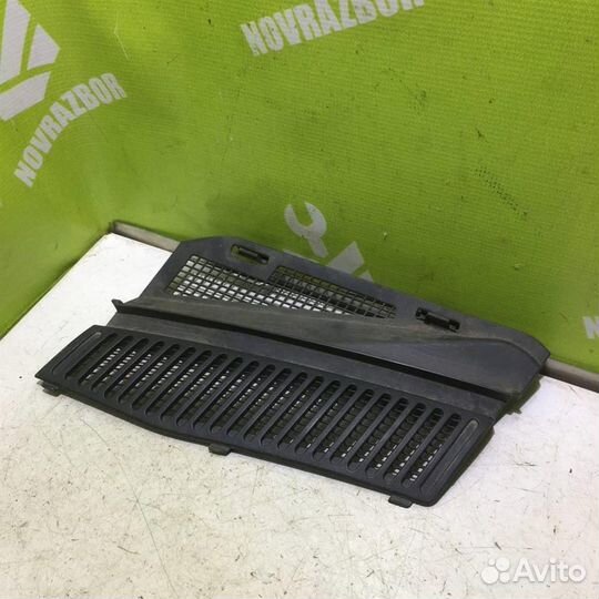Решетка стеклоочистителя Рено Меган