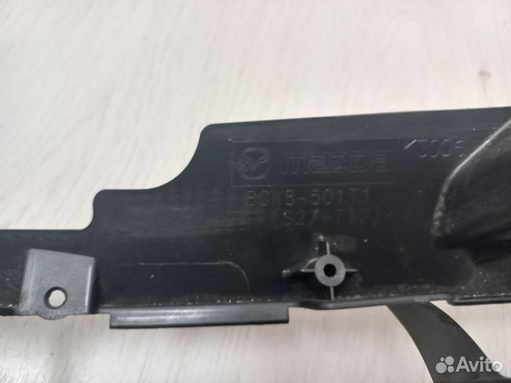 Решётка бампера мазда 3 BL BCW8501T1