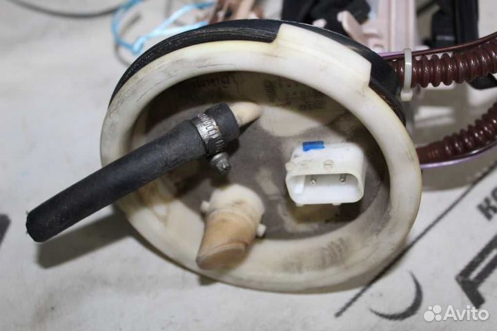 Бензонасос корпус бензонасоса В сборе BMW 5-series