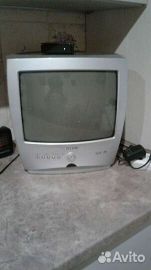 Телевизор samsung