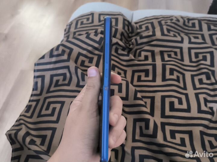 Xiaomi Redmi Note 7, 3/32 ГБ