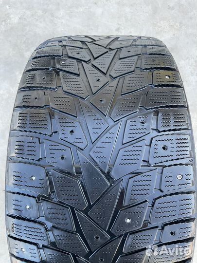 Dunlop SP Winter Ice 02 275/35 R20