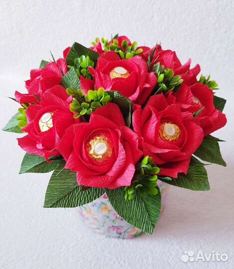 Сладкий букет из конфет