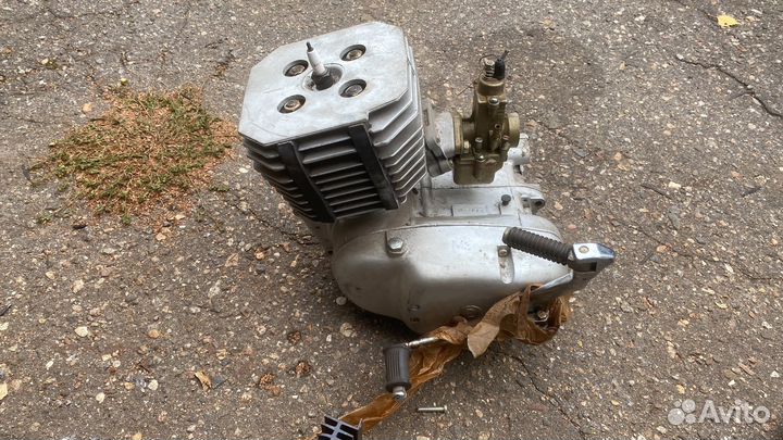 Мотор на мотоцикл иж-Планета 5
