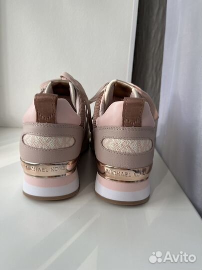 Кроссовки Michael Kors Wilma trainer оригинал 8,5