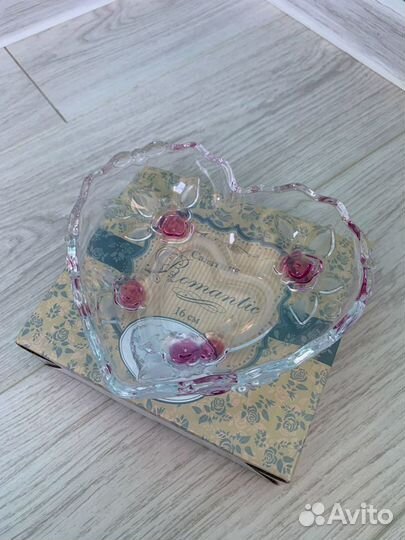 Салатник новый